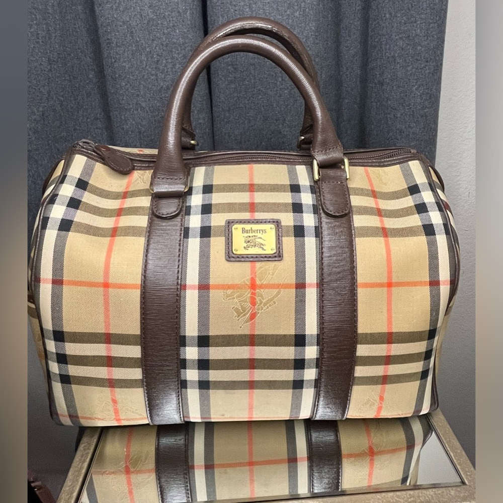 Burberry vintage Boston bag (As is condition)